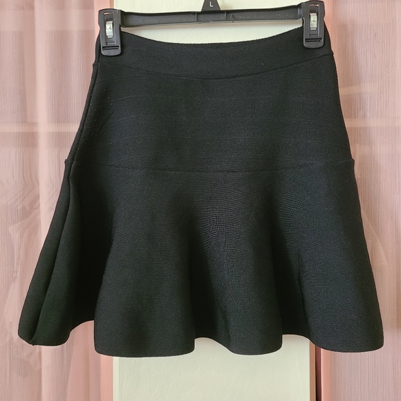 🔆 Bethany Mota Fit & Flare Skirt - Picture 2 of 3